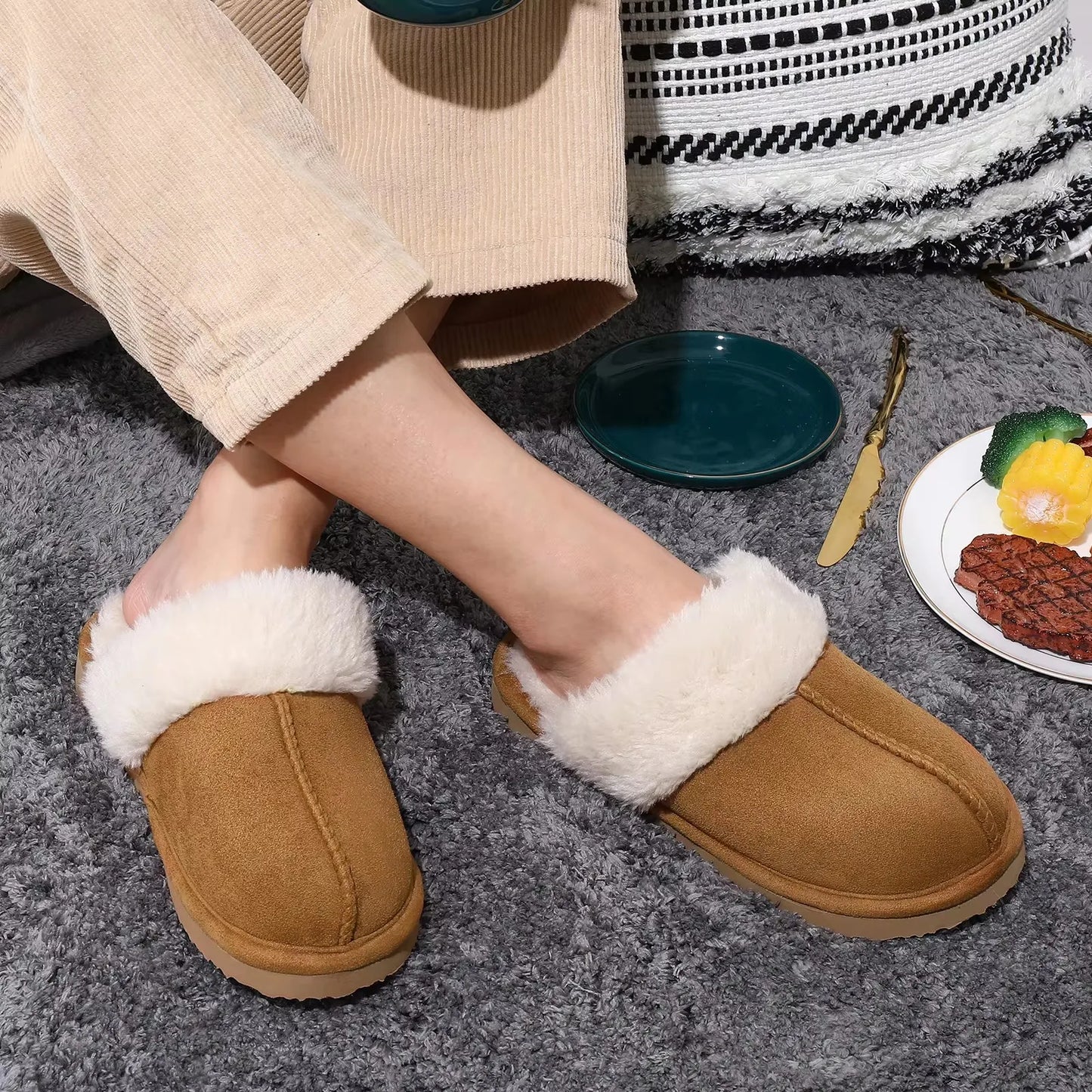 Women's Plush Indoor Slippers Soft Lining Comfort Warmth