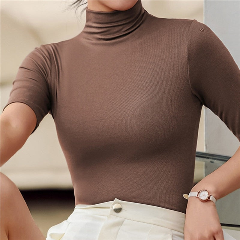 Women's Short Sleeve Mock Neck Knit - Vonnera