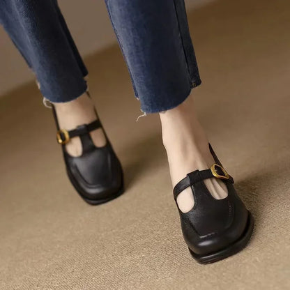 Wren Women's Mary Jane Shoes Square Toe Low Heel
