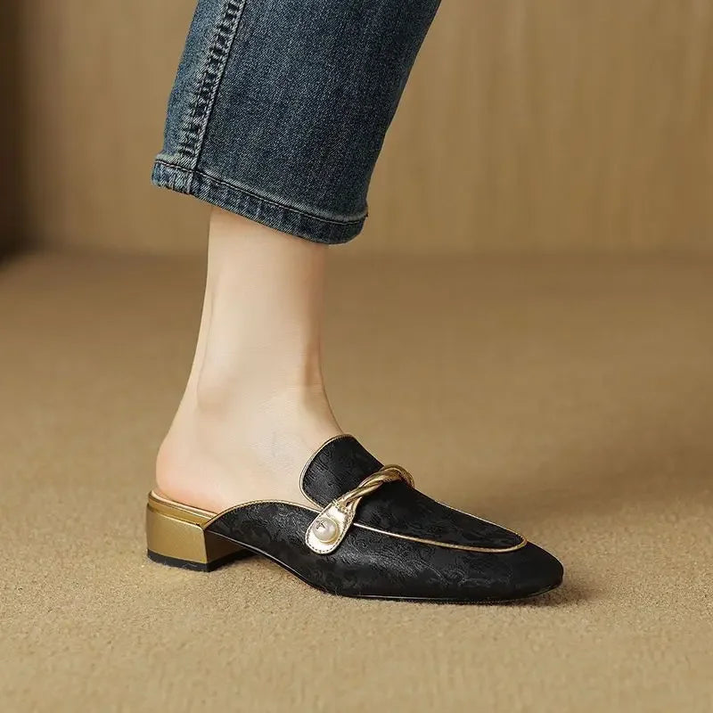 Women's Floral Square Toe Sandals - Vonnera
