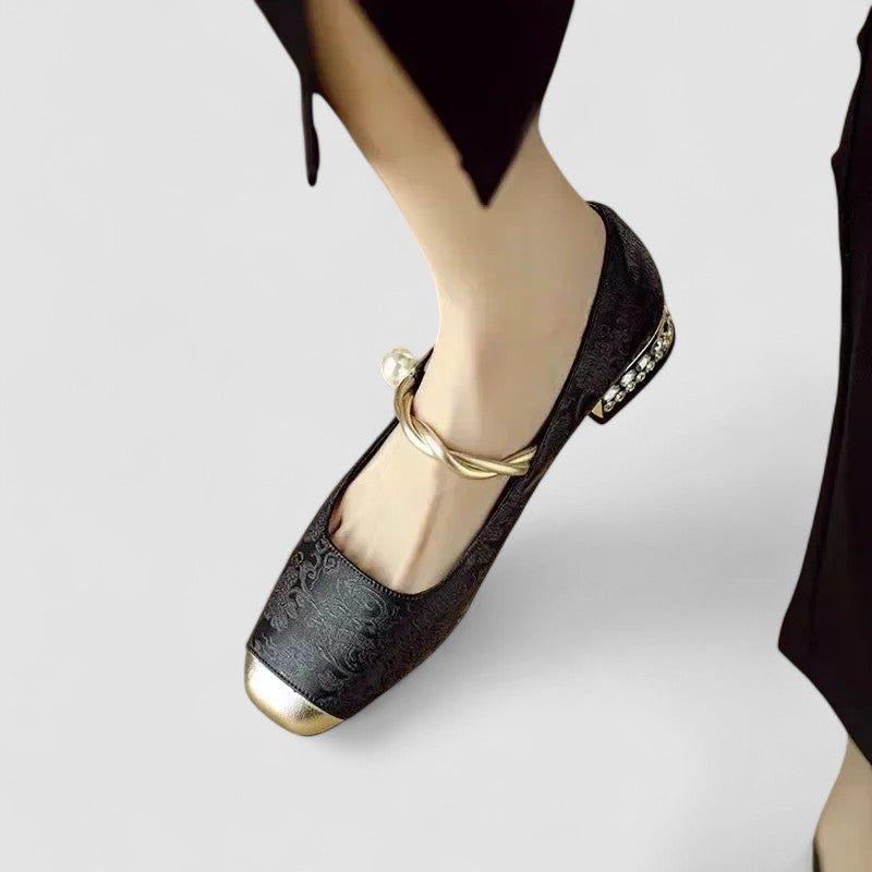 Women's Mary Jane Closed Toe Strap Shoes