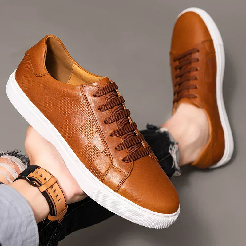 Men's Lace-Up Sneakers Comfortable Low- Black - Vonnera