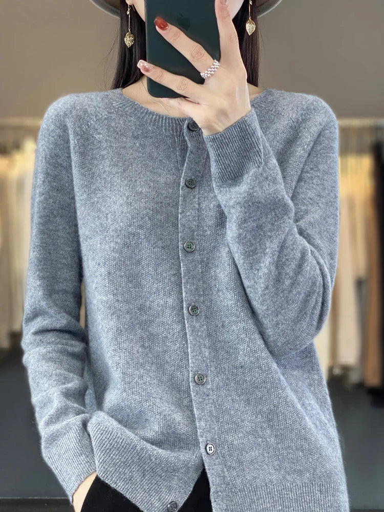 Women's Knitted Cardigan Round Neckline