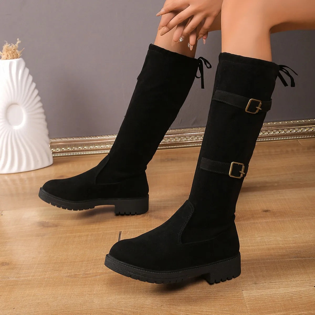 Women's Knee High Boots Black Low Heel Leather - Vonnera