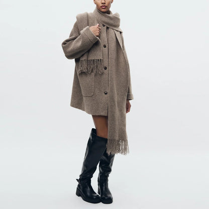 Women's Knit Coat With Scarf - Vonnera