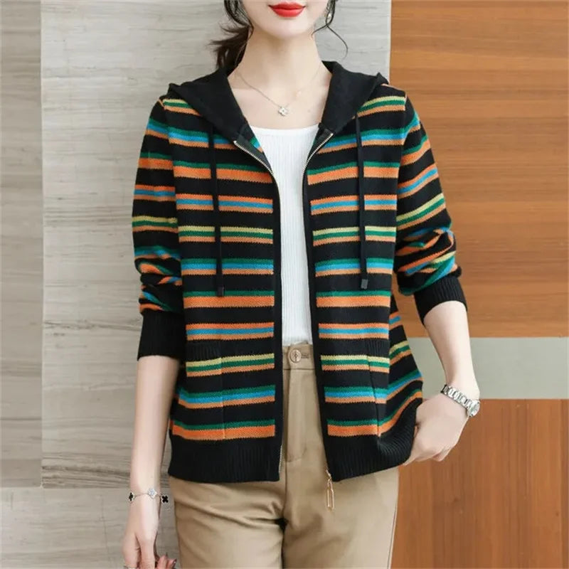 Cambrio Women's Striped Hooded Cardigan - Vonnera