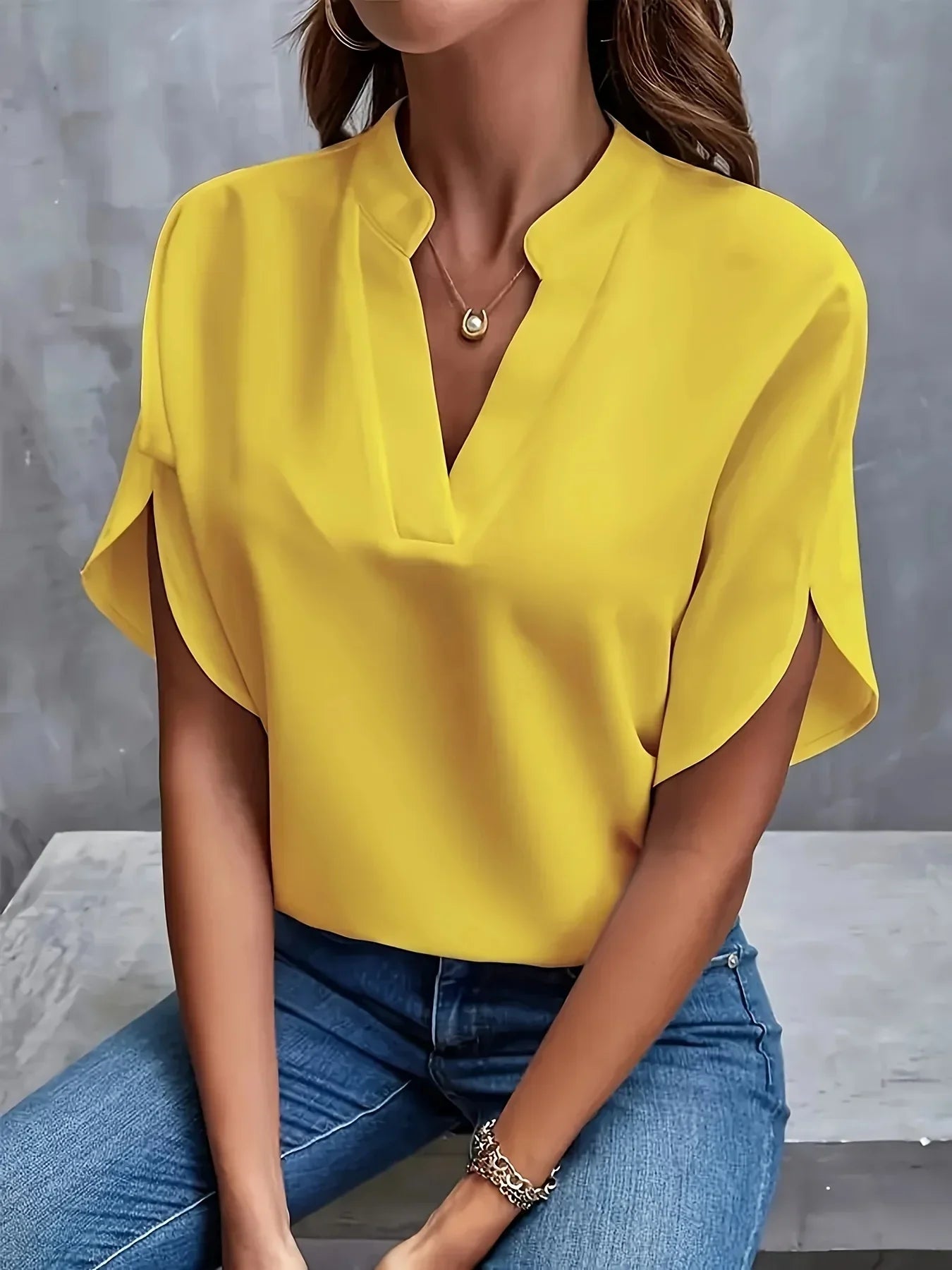 Women's Tailored Blouse