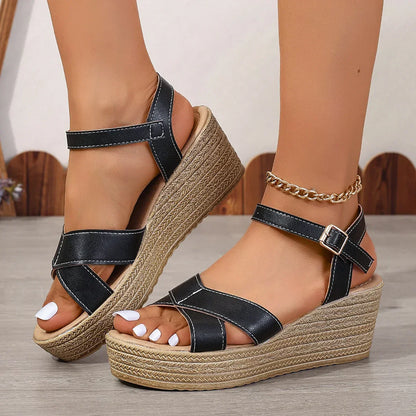 Women's Wedge Sandals Brown - Vonnera