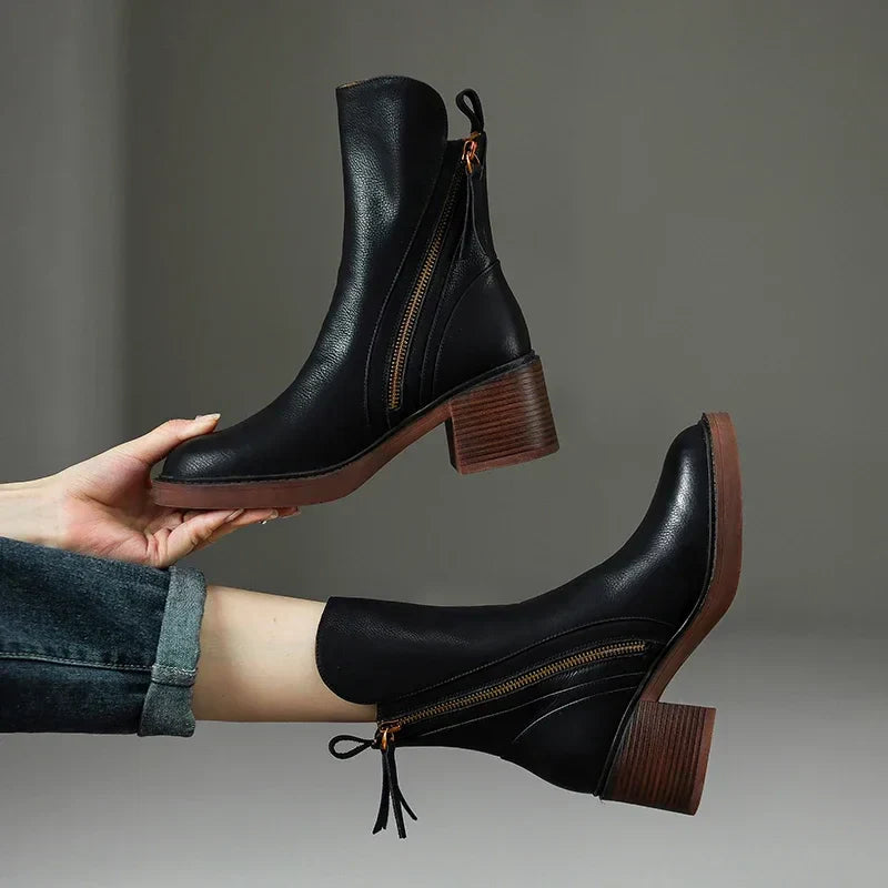 Isla Women's Ankle Boots Tassel Accent Chunky Sole - Vonnera