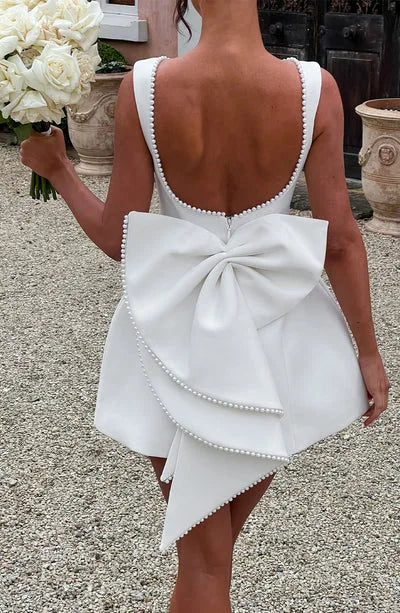 Women's Mini Dress Elegant Silhouette