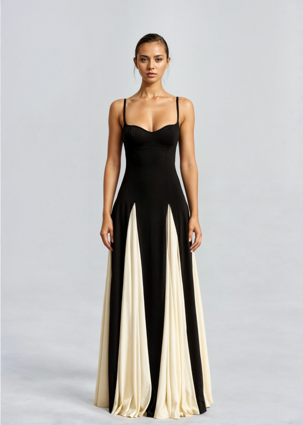 Women's Elegant Maxi Dress - Vonnera