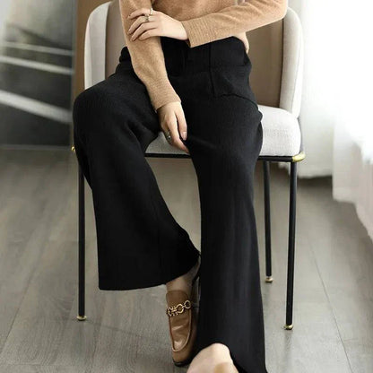 Women's Wool Relaxed Fit Pants - Vonnera