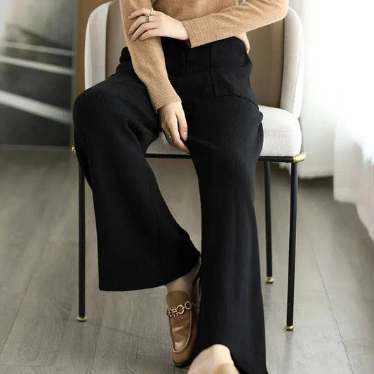 Women's Wool Relaxed Fit Pants - Vonnera