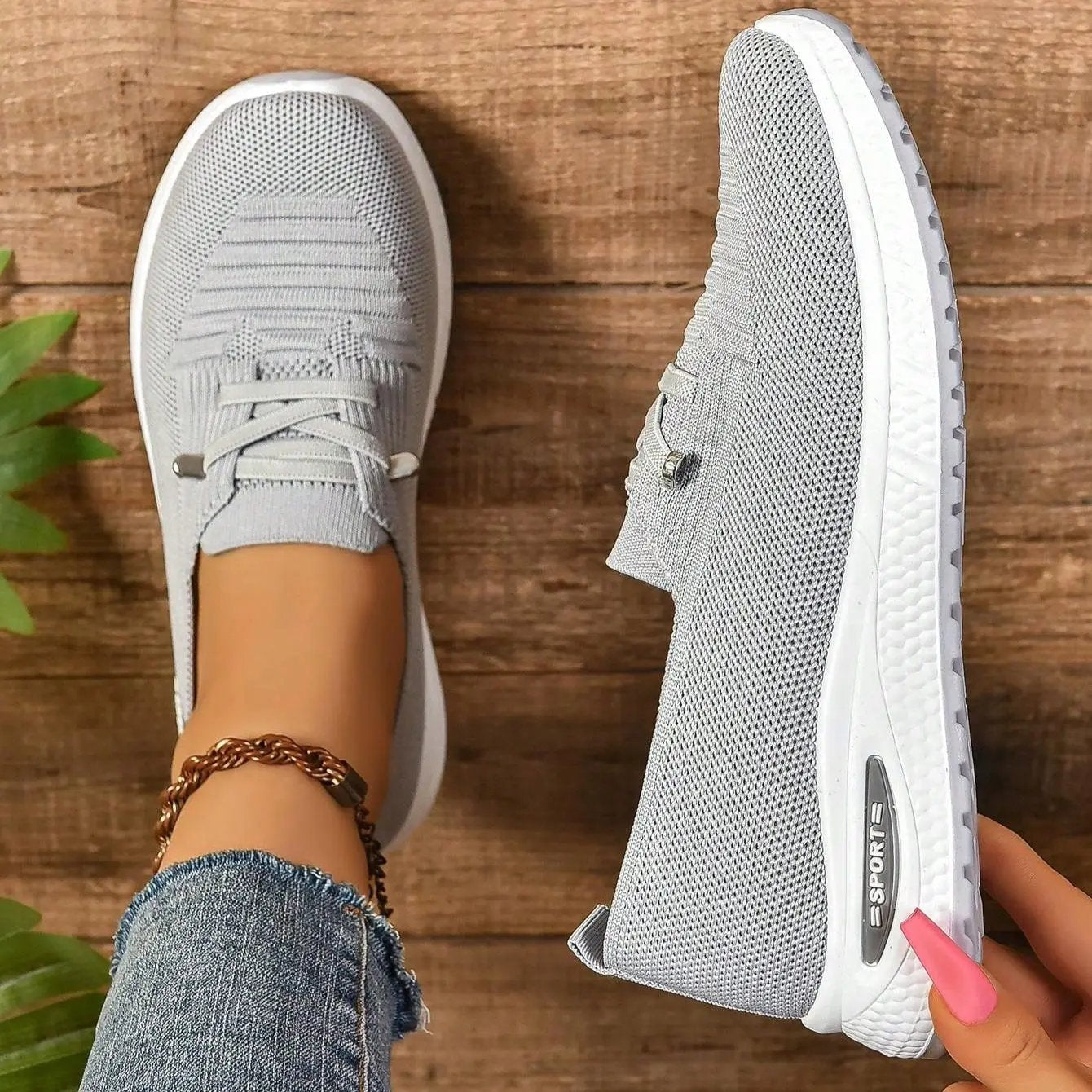 Women's Slip-On Sneakers Comfortable Walking Shoes - Vonnera