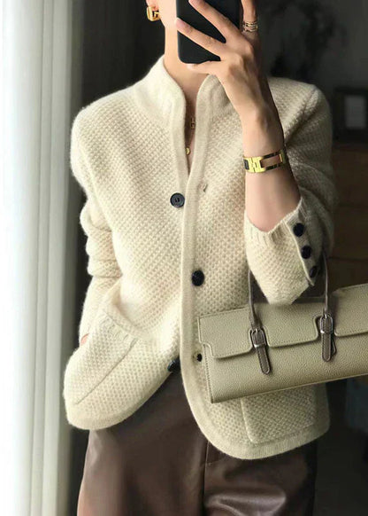 Elegant Women's Cardigan With Buttons