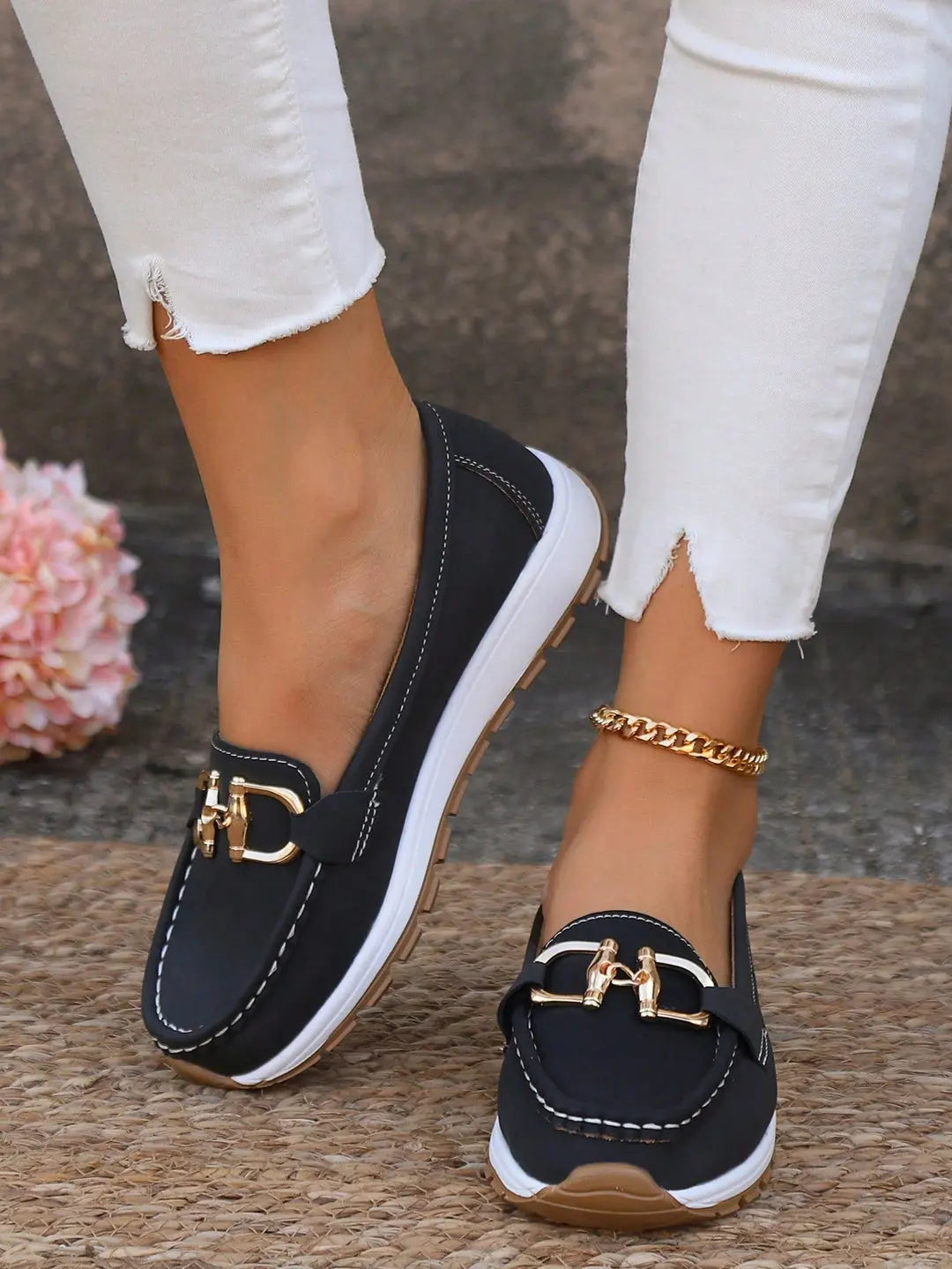 Women's Black Loafers Comfortable Leather - Vonnera