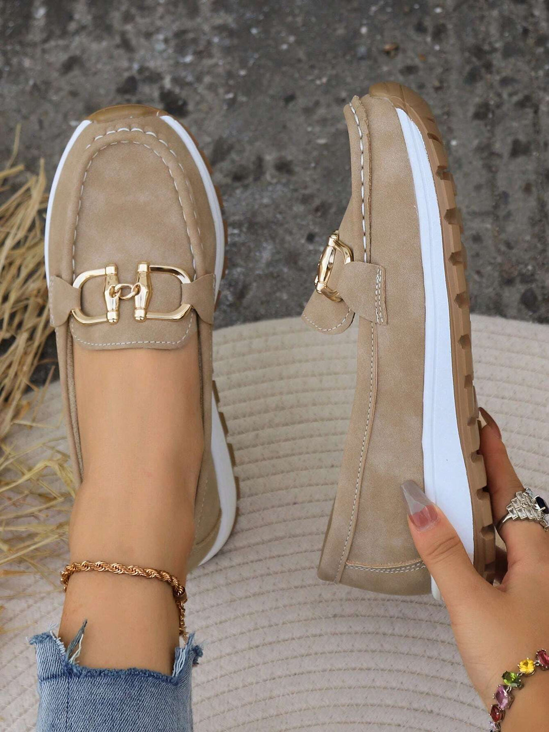 Women's Suede Loafers Buckle Detail Comfortable - Vonnera