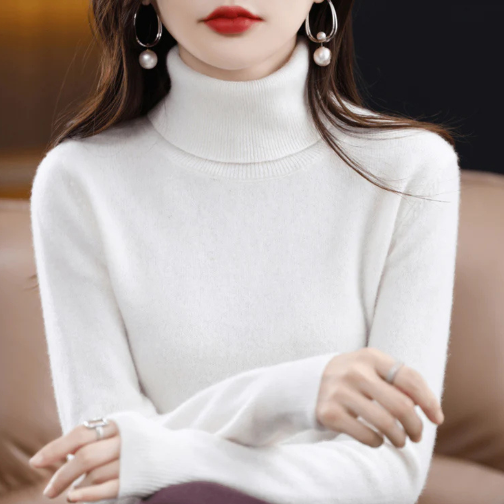 Women's Fine Knit Turtleneck Sweater