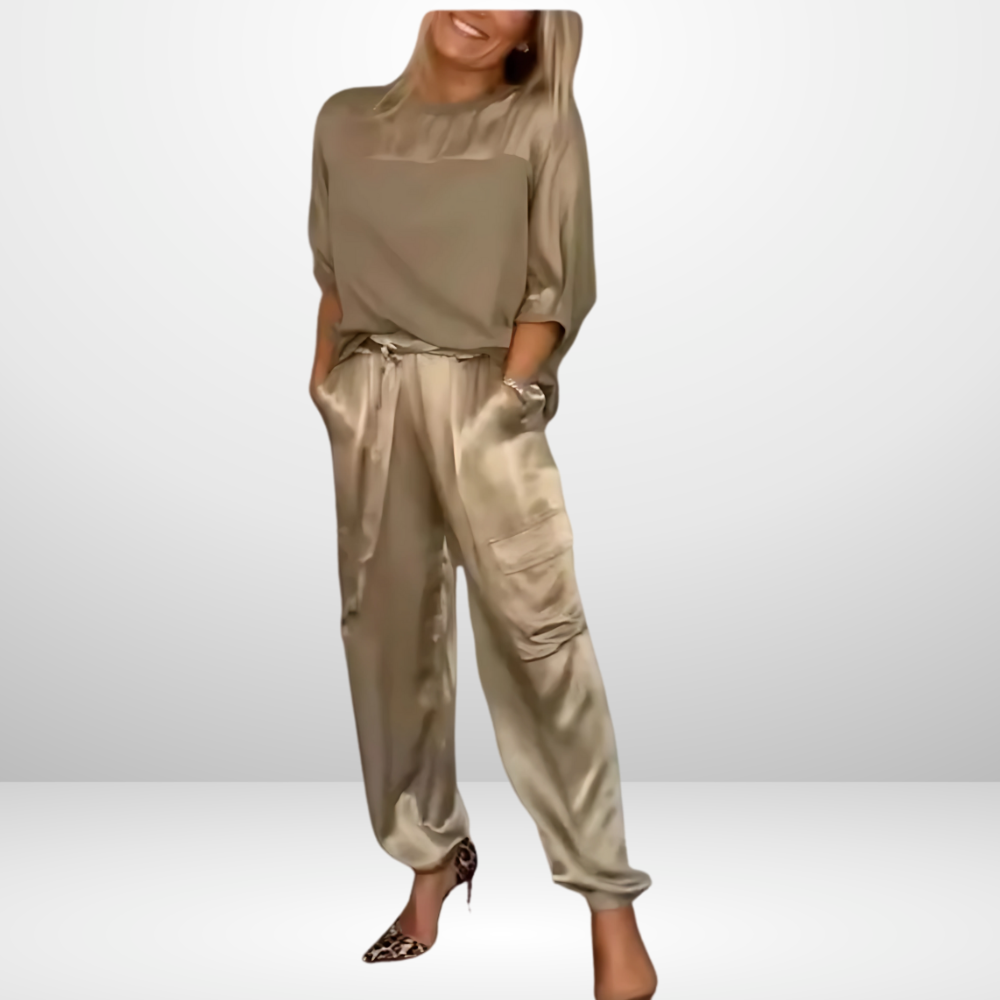 Women's 2-Piece Comfort Set