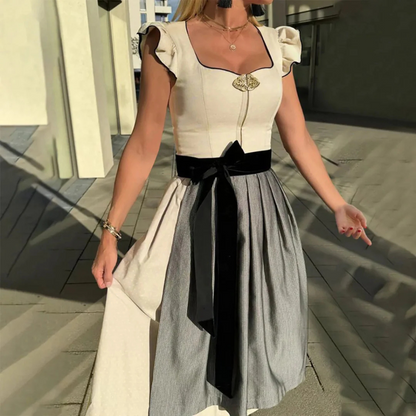 Women's Traditional German Dirndl Dress - Vonnera