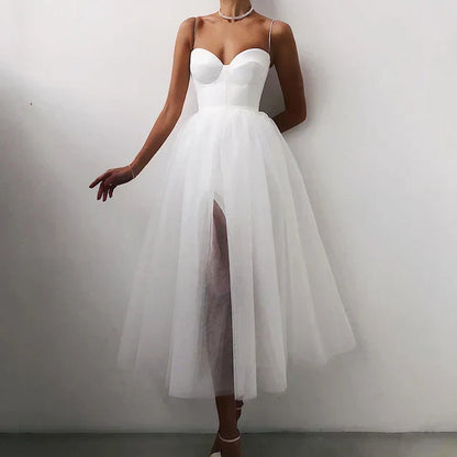 Elegant Long Evening Dress with Flowing Silhouette