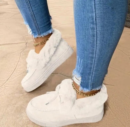 Warm Winter Boots for Women – Cozy & Stylish Comfort