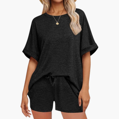 Women's Two-Piece Set Batwing and Drawstring Shorts - Vonnera