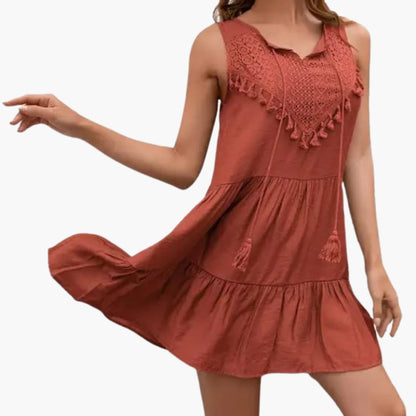 Women's Sleeveless Round Neck Beach Dress - Vonnera