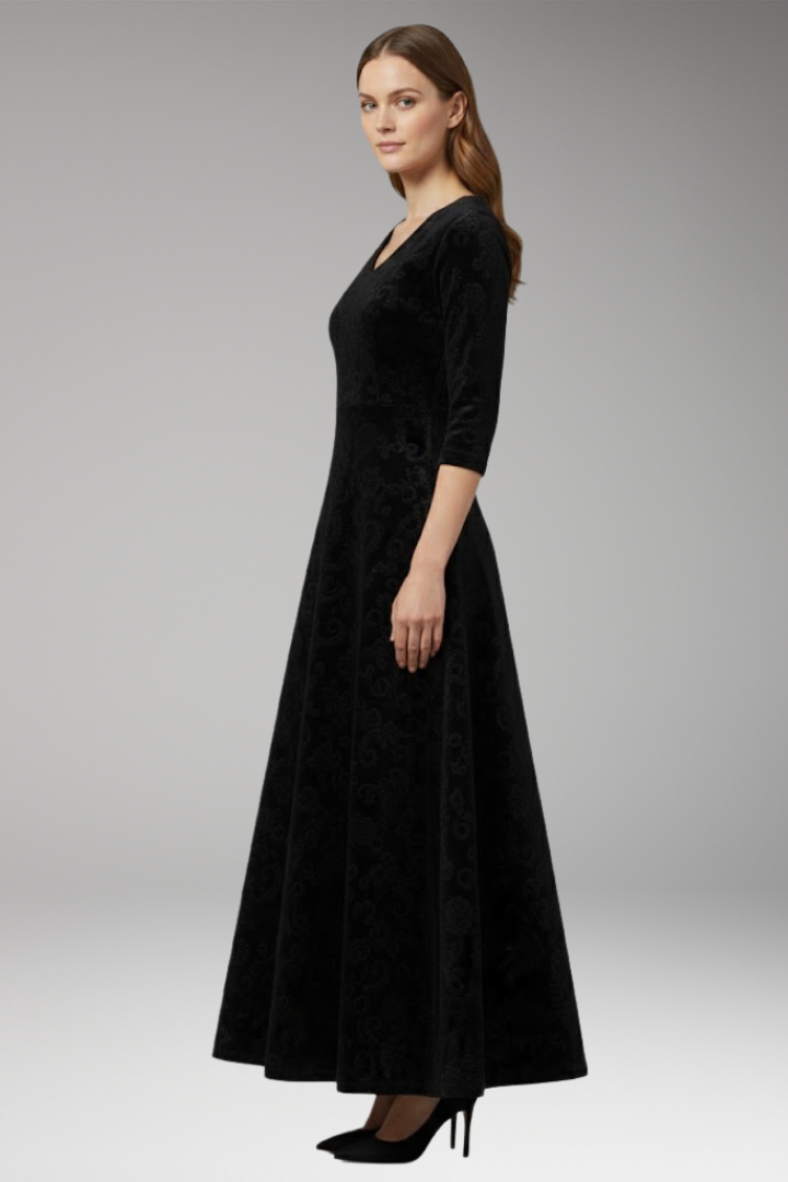 Women's Velvet Flared Dress Figure-Flattering Cut
