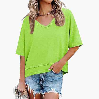 Women's Oversized V-Neck Short Sleeve T-Shirt - Vonnera