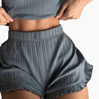 Women's Two-Piece Ribbed And Shorts Set - Vonnera