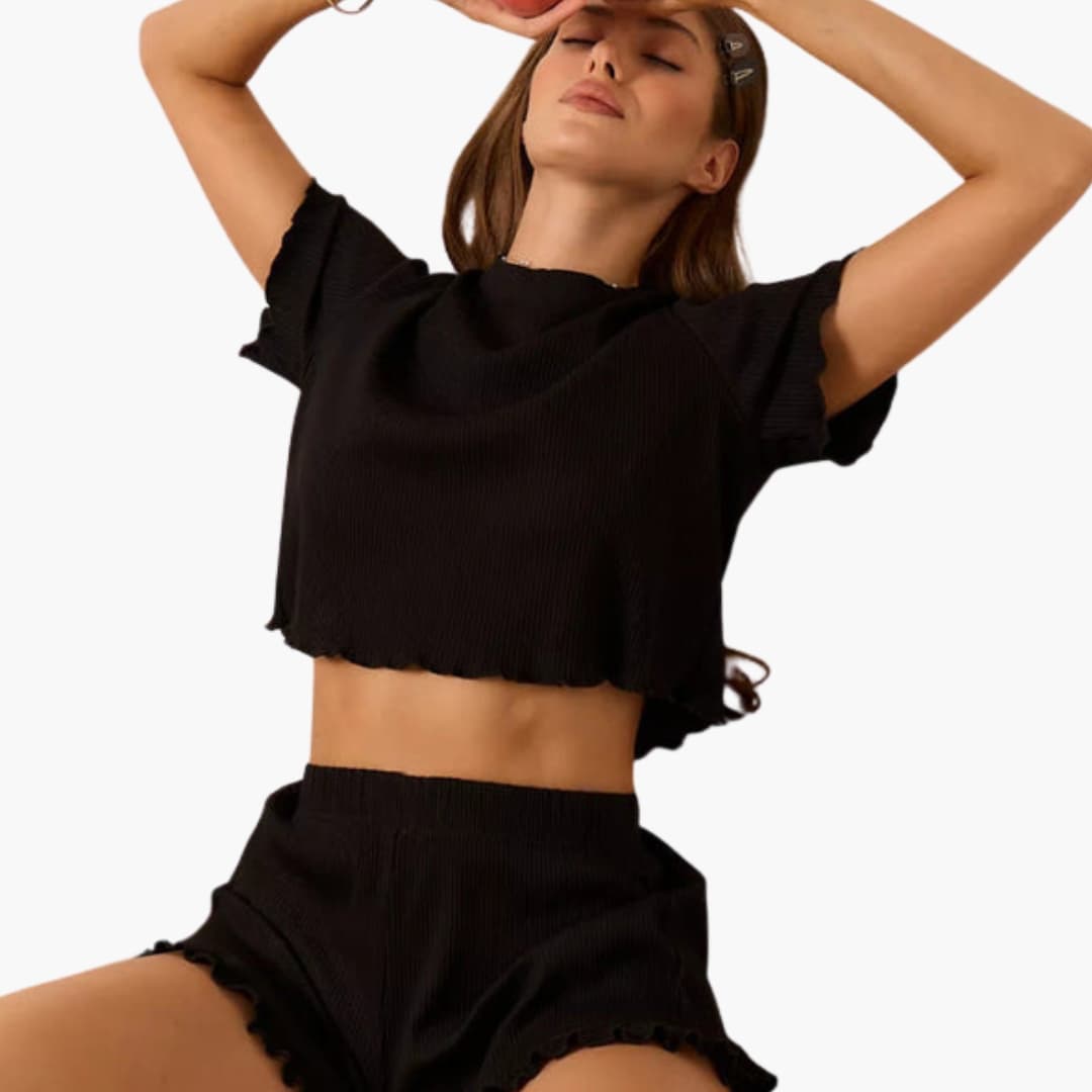 Women's Two-Piece Ribbed And Shorts Set