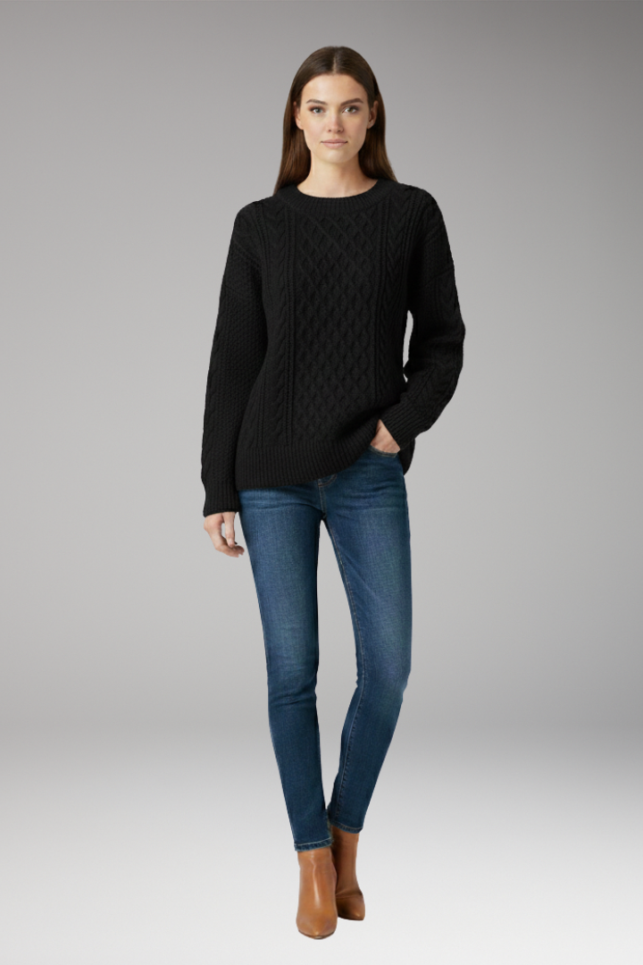 Women's Crew Neck Cable Sweater