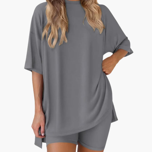 Women's Two-Piece V-Neck And Shorts Set - Vonnera