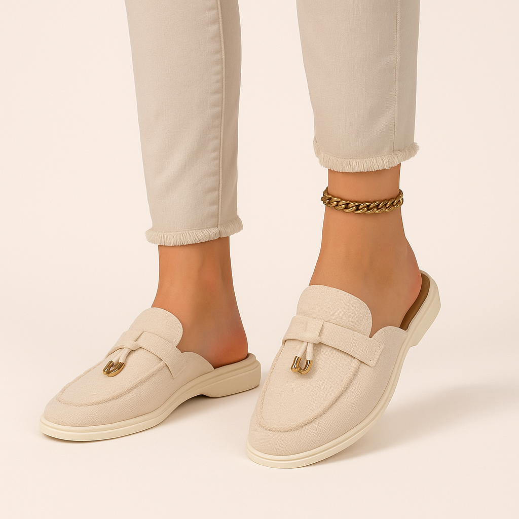 Women's Buckle Sandals - Vonnera