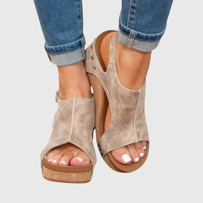 Adela | Sandals