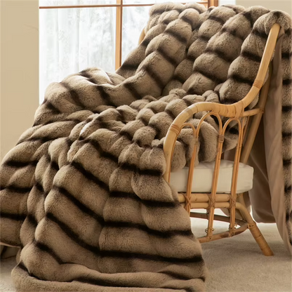 Liora Faux Fur Throw Blanket - Vonnera