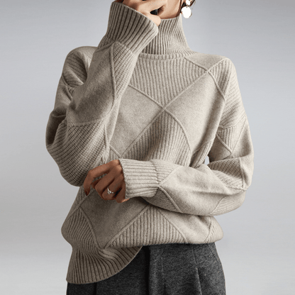 Women's Diamond Knit Sweater Textured Pattern
