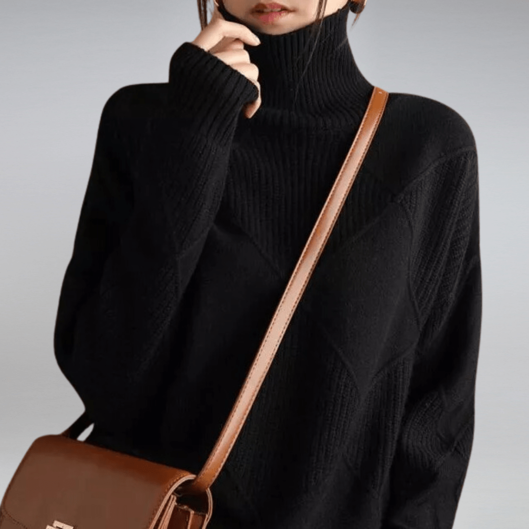 Women's Diamond Knit Sweater Textured Pattern