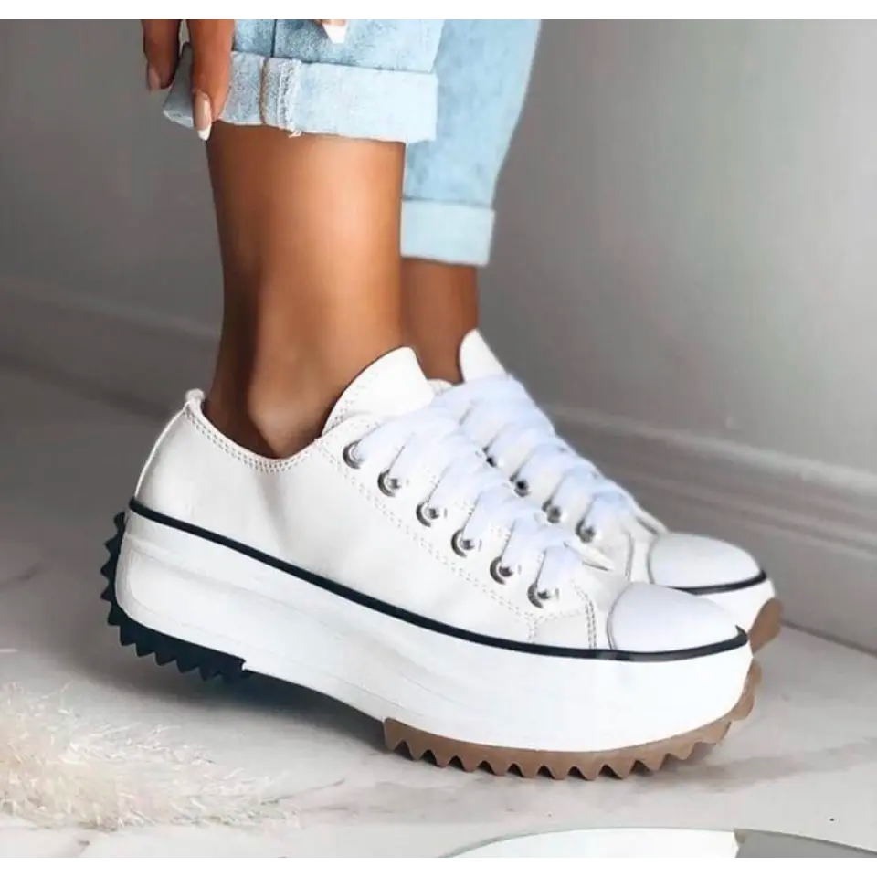 Women's Orthopedic Low Cut Sneakers Lace-Up Design