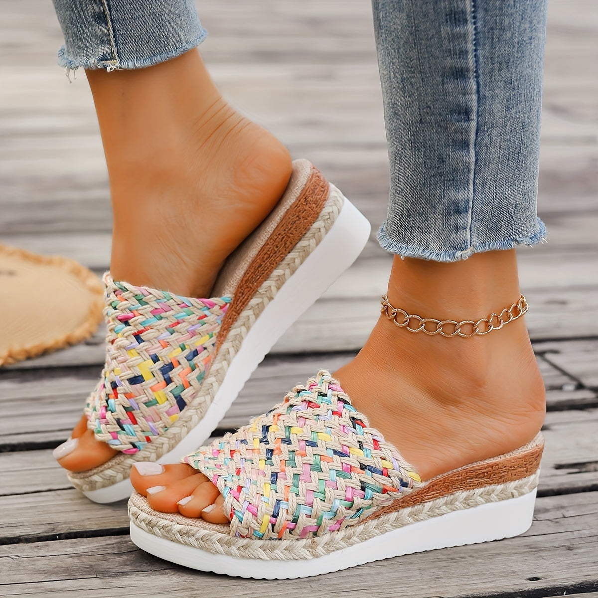 Women's Flat Sandals