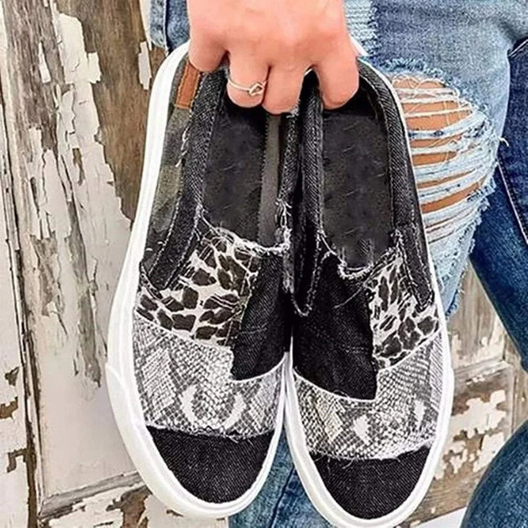 Vonnera Women's Canvas Slip On Shoes