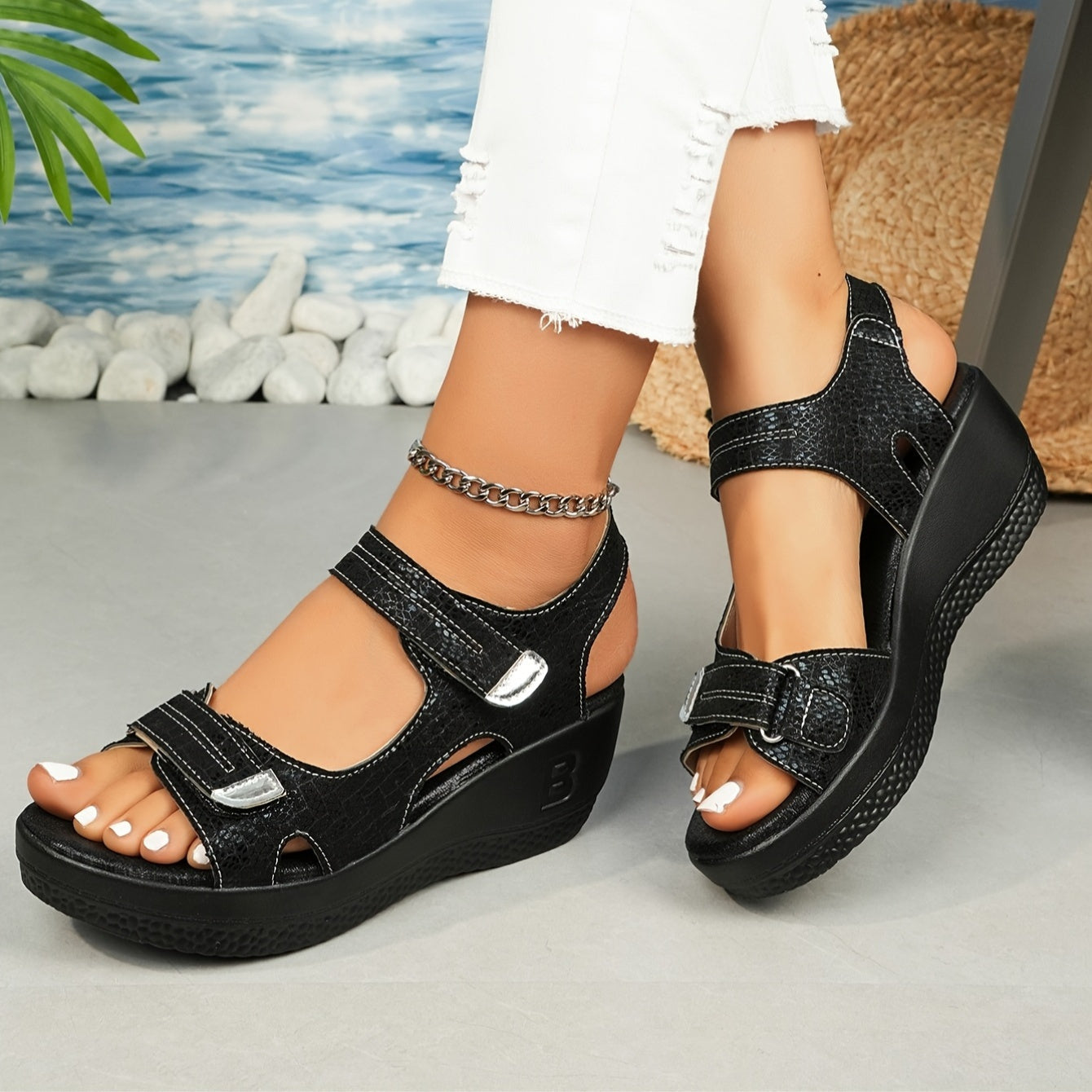 Hadley Women's Adjustable Wedge Sandals - Vonnera