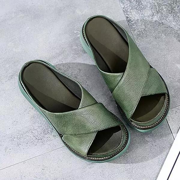 Women's Cushioned Flat Sandals - Vonnera