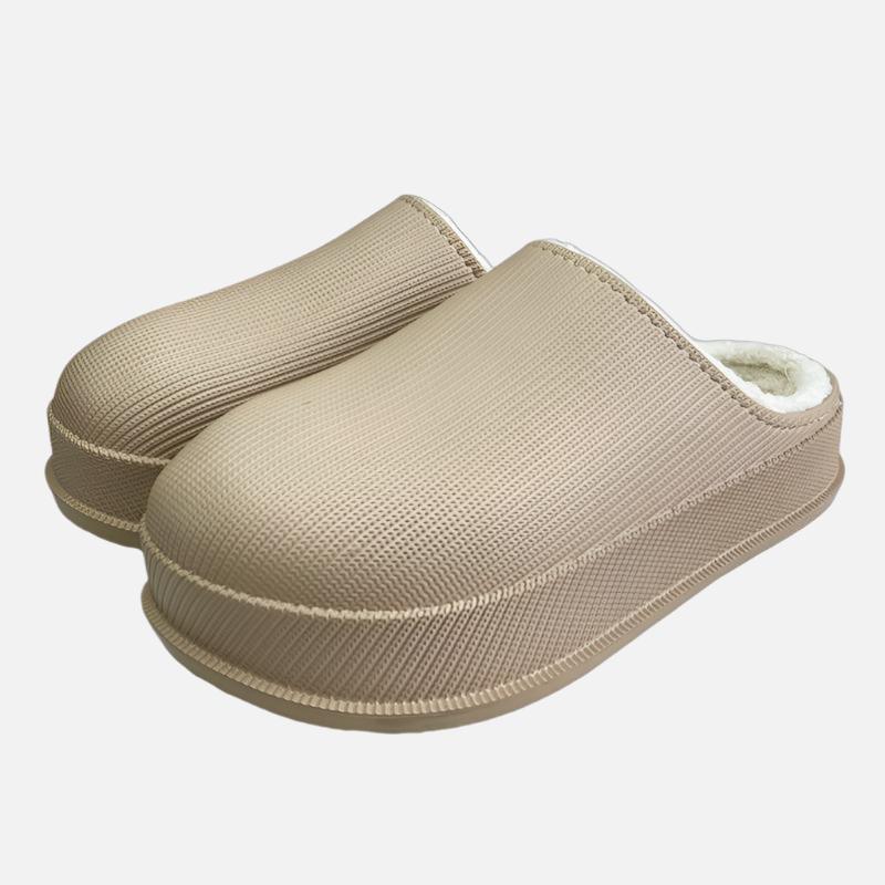 Women's Closed Toe Slippers - Vonnera
