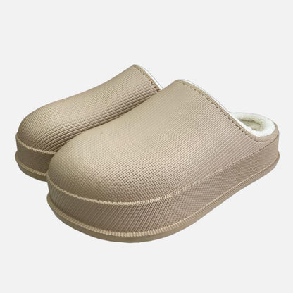 Women's Closed Toe Slippers - Vonnera