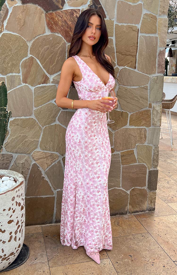 Women's Sleeveless Wedding Dress Floral Design