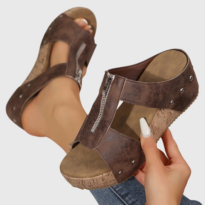 Jazlyn | Sandals