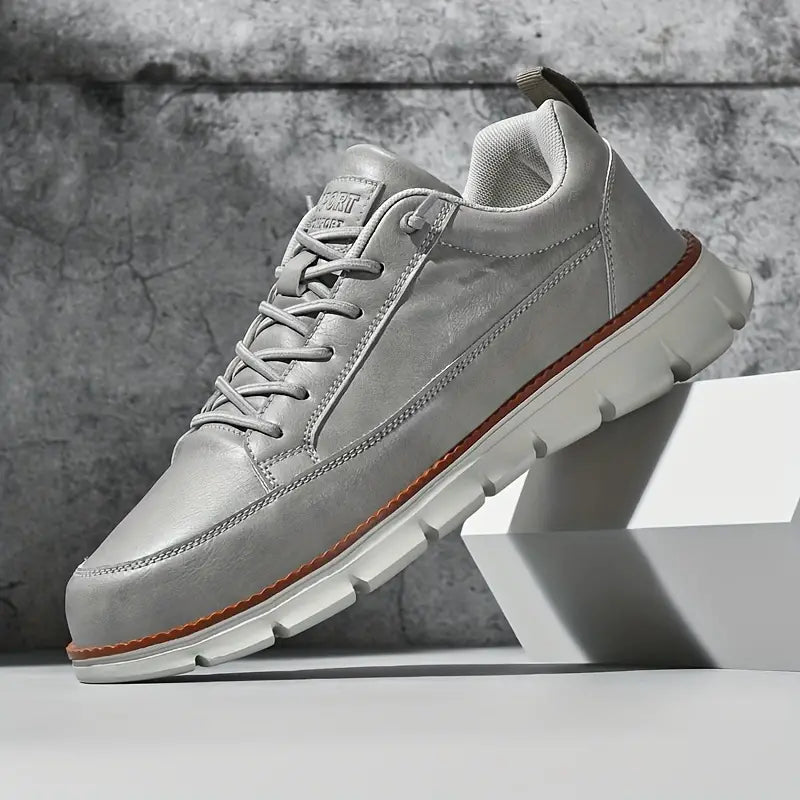 Men's Lace-Up Sneakers Rounded Toe