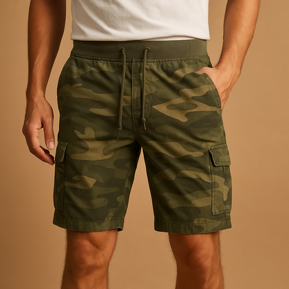 Men’s camouflage shorts with breathable design, perfect for outdoor adventures, walking, and casual summer wear.